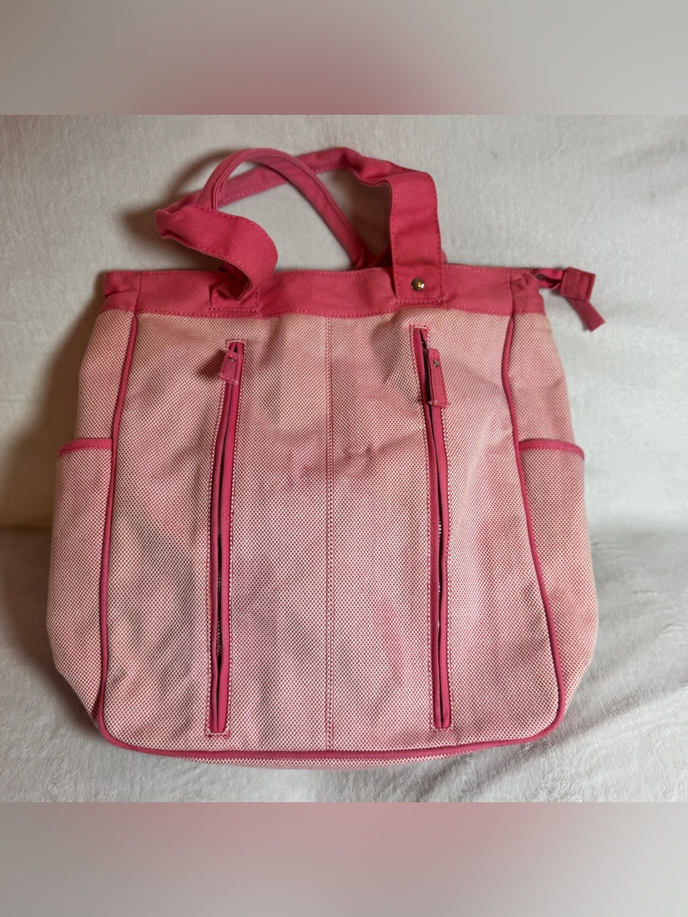 Bath & Body Works Rose Pink Checkered Tote Bag With Side Pockets W/ Zip Closure